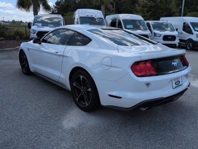 Used 2019 Ford Mustang Coupe RWD image 6