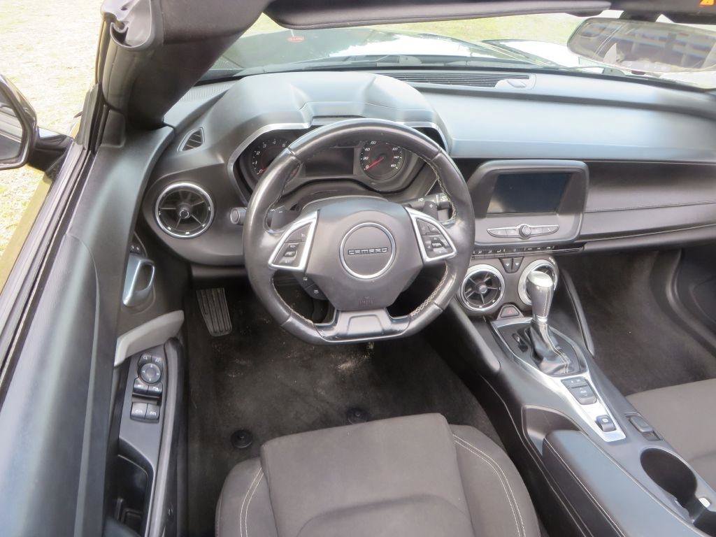 Used 2018 Chevrolet Camaro LT image 11