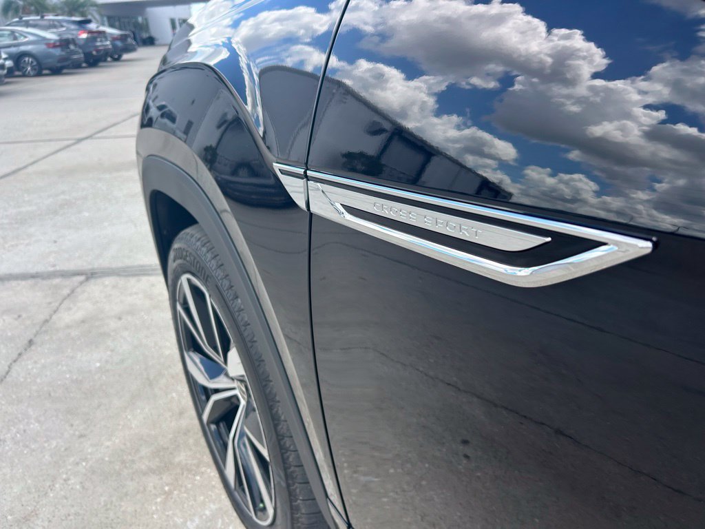 New 2026 Volkswagen Atlas Cross Sport SEL Premium R-Line AWD/4WD image 30