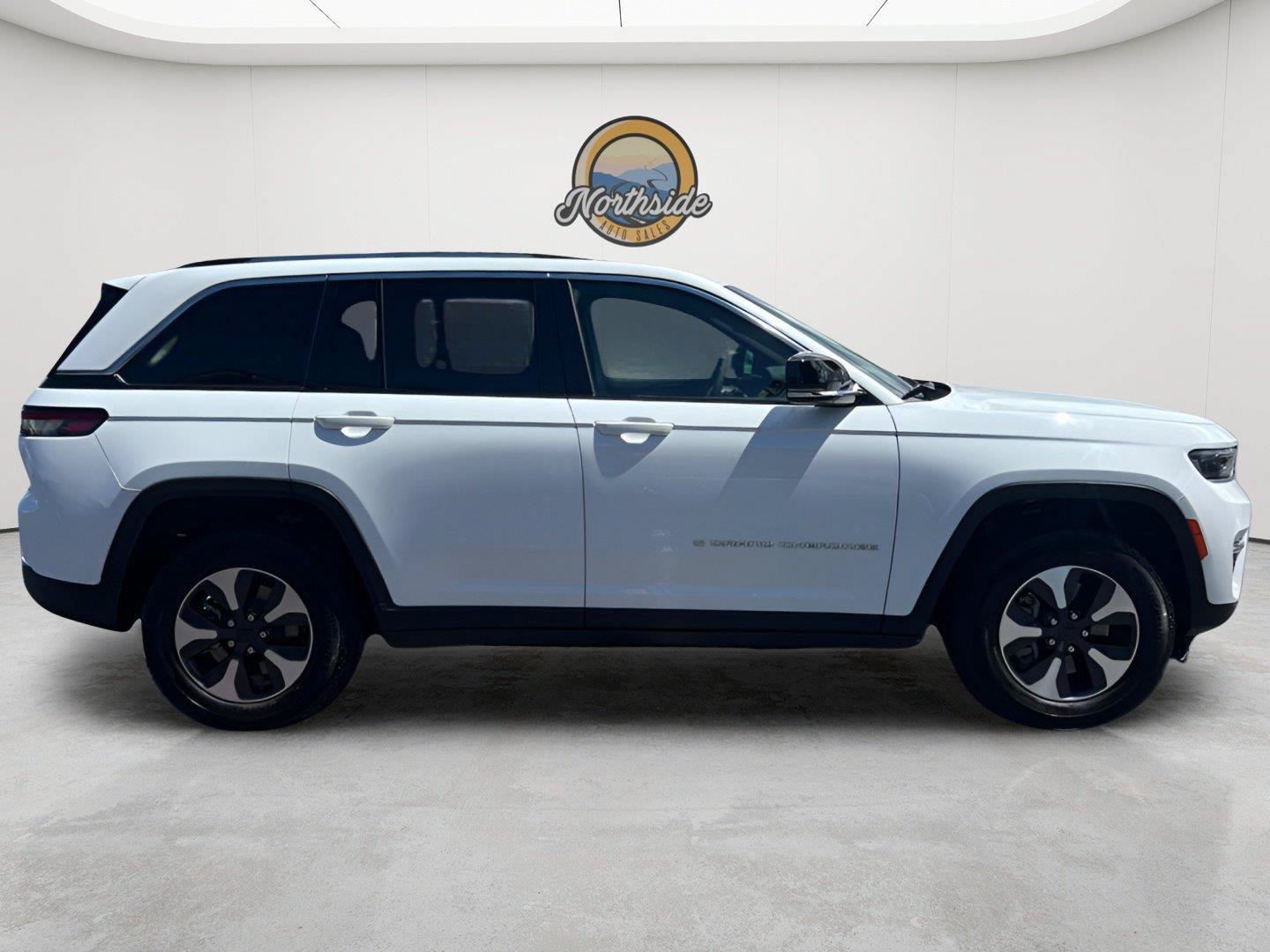 Used 2022 Jeep Grand Cherokee Limited 4xe AWD/4WD image 27