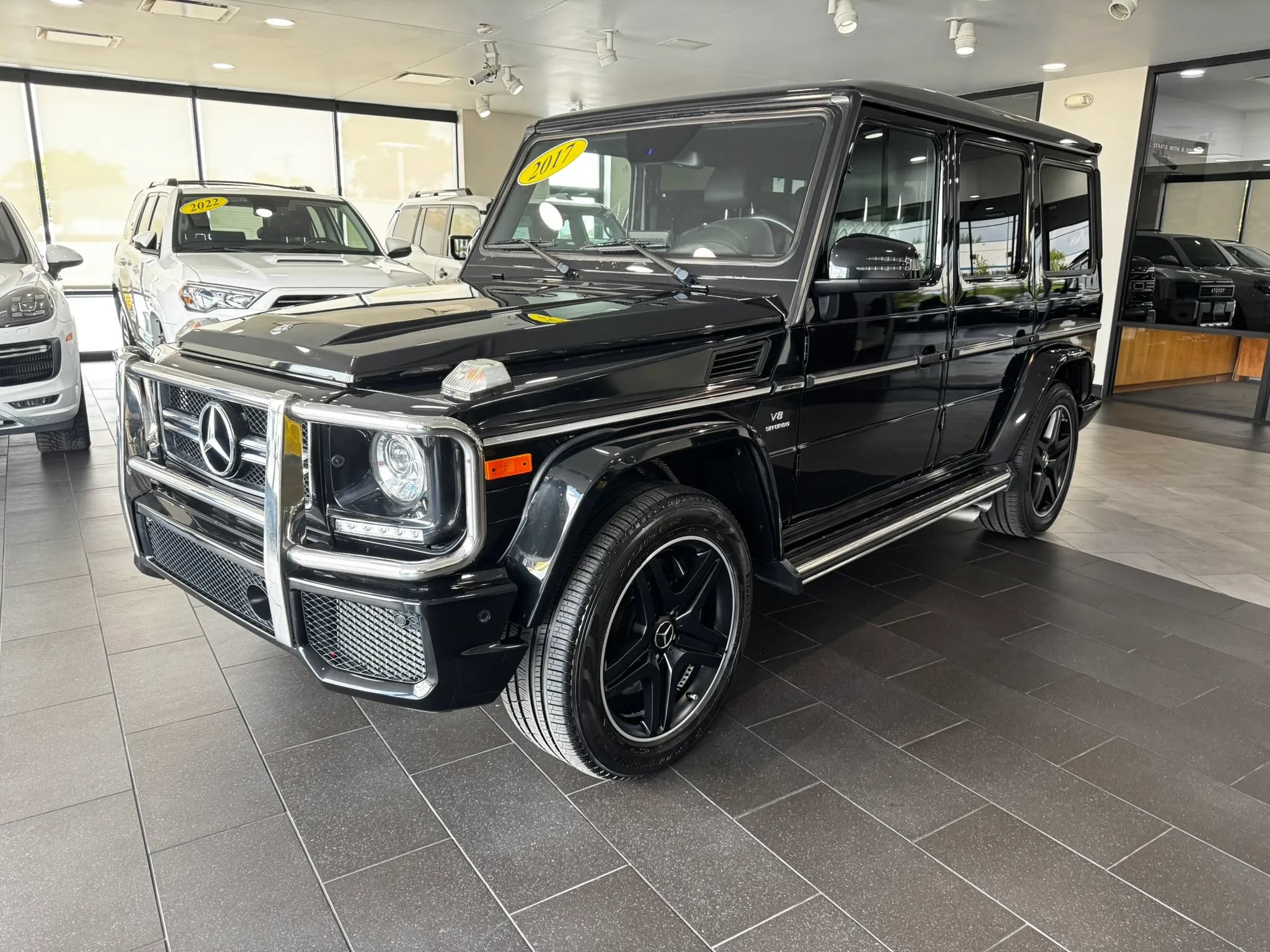 Used 2017 Mercedes-Benz G 63 AMG 4MATIC image 1