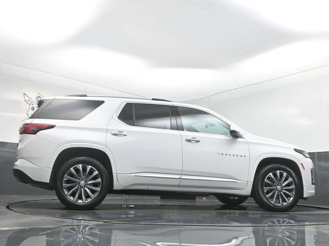 Used 2023 Chevrolet Traverse Premier image 55