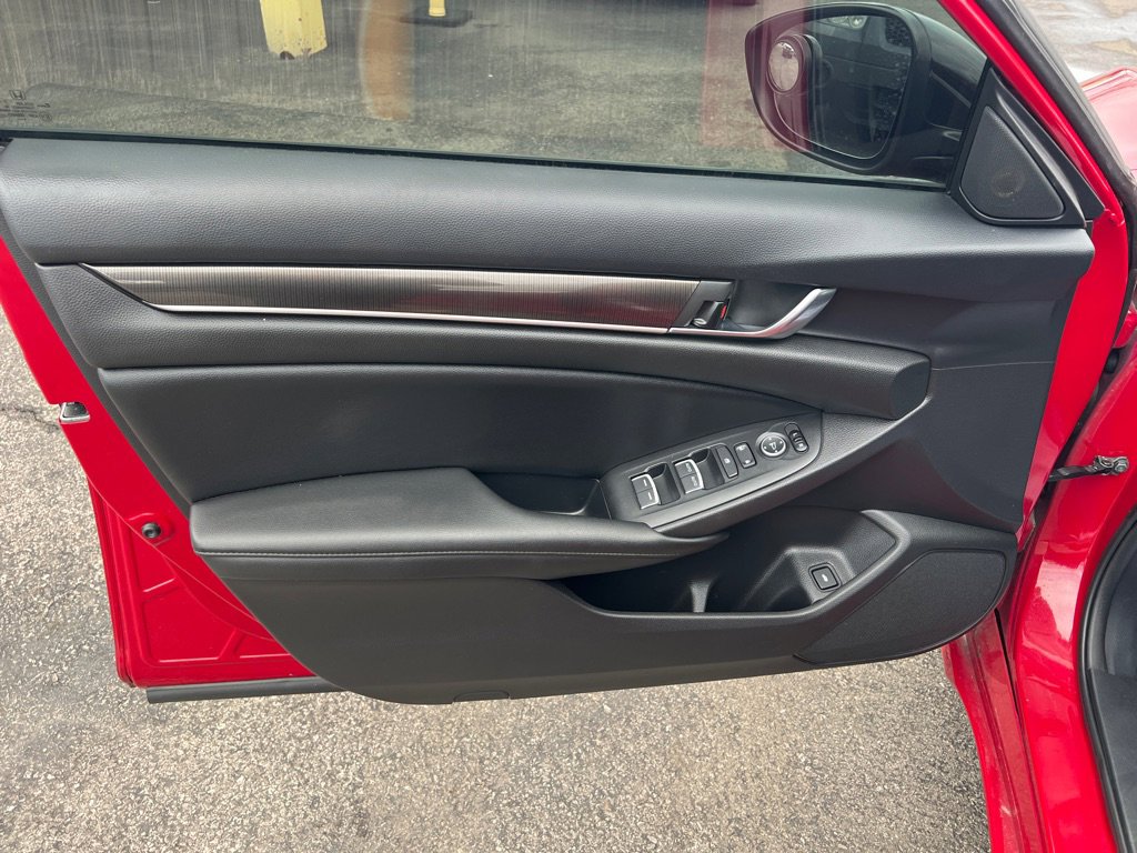 Used 2021 Honda Accord Sport Special Edition image 28