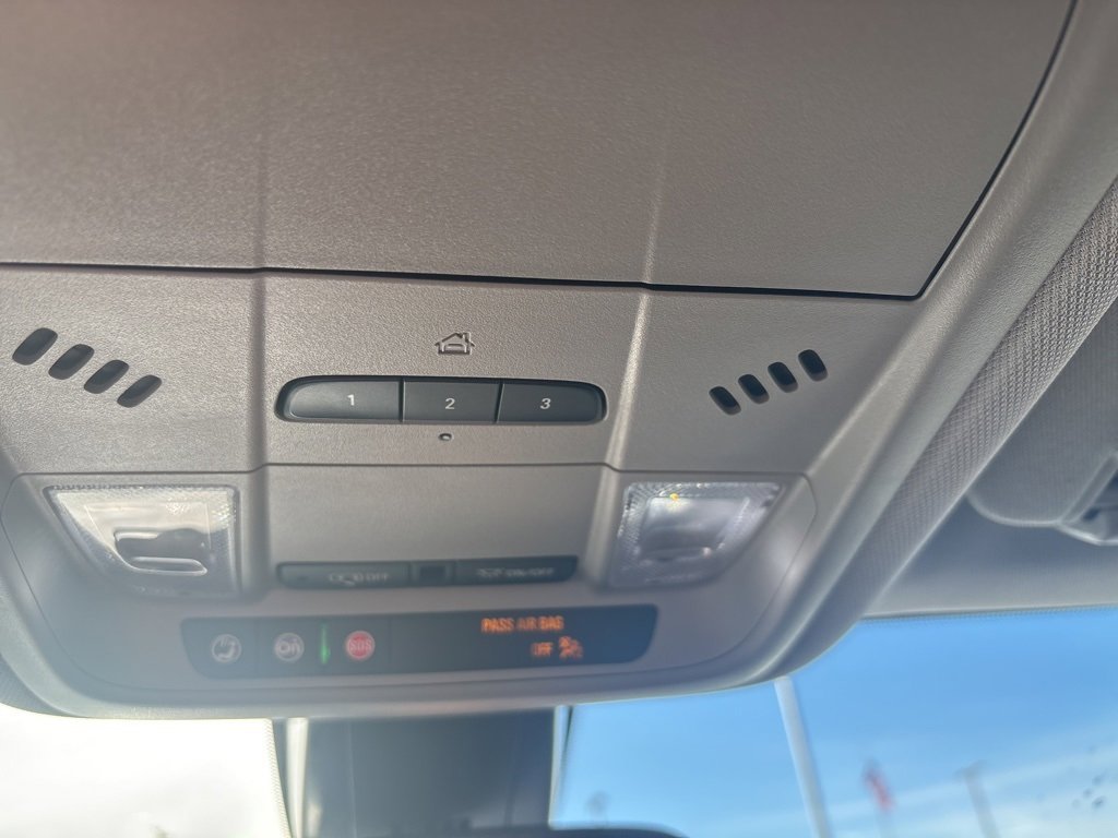 Used 2024 Chevrolet Blazer LT w/ Convenience Package image 21