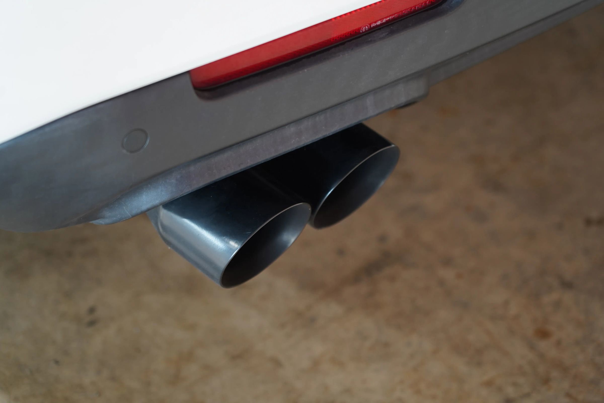 Used 2019 Dodge Challenger R/T w/ Blacktop Package image 34