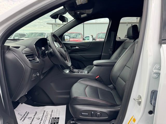 Used 2024 Chevrolet Equinox RS w/ RS Leather Package image 17
