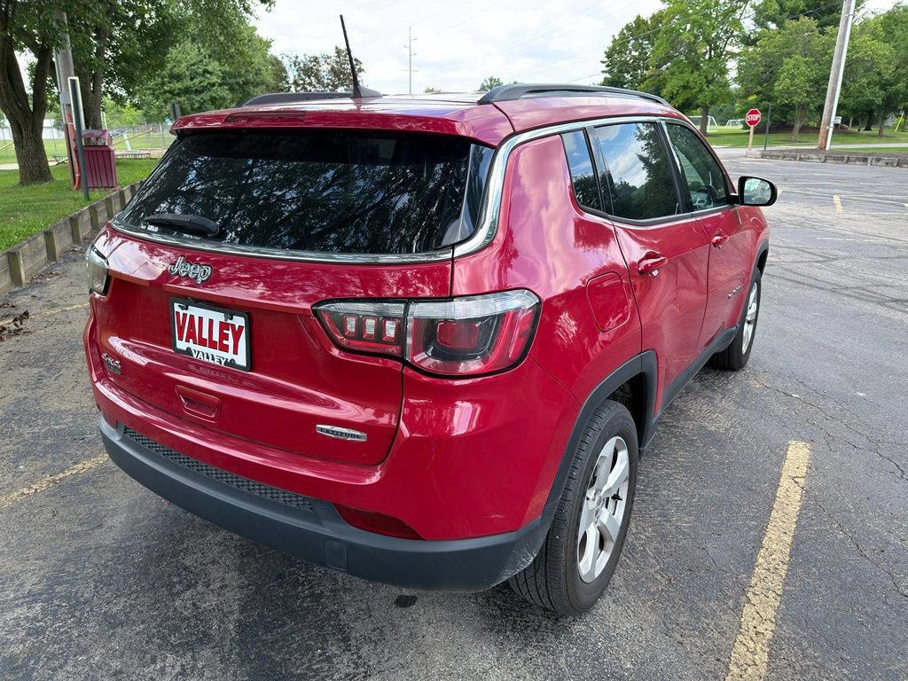 Used 2020 Jeep Compass Latitude w/ Cold Weather Group AWD/4WD image 5