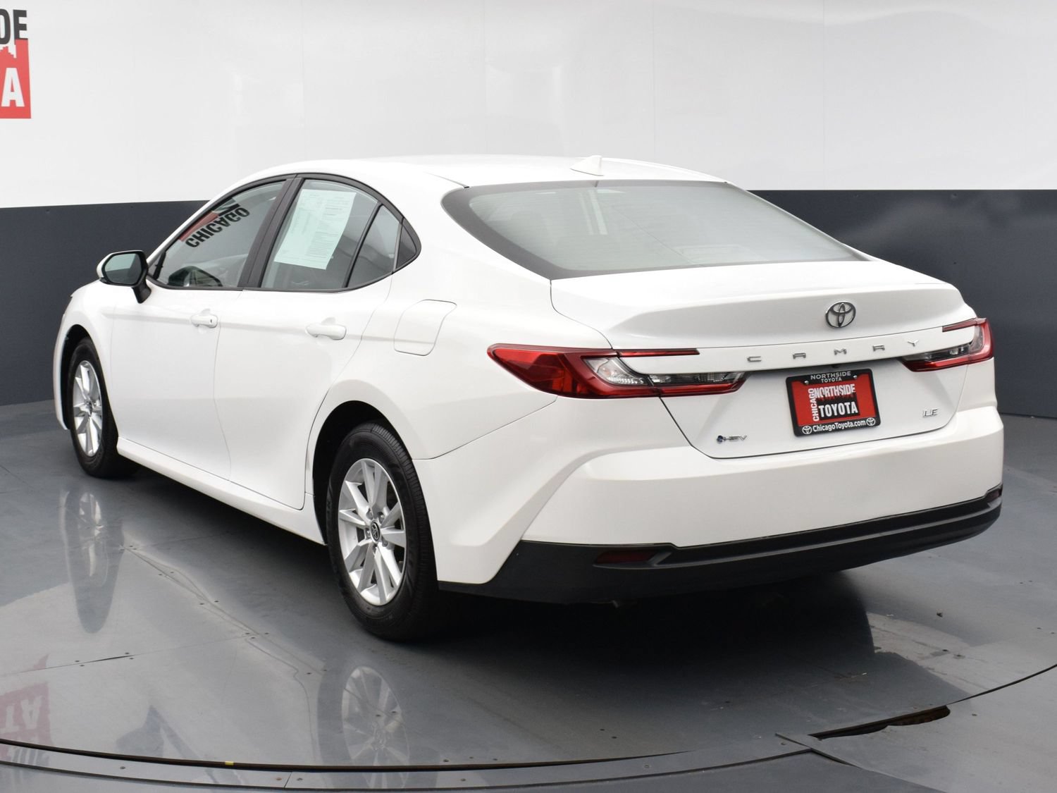 Used 2025 Toyota Camry LE FWD image 3