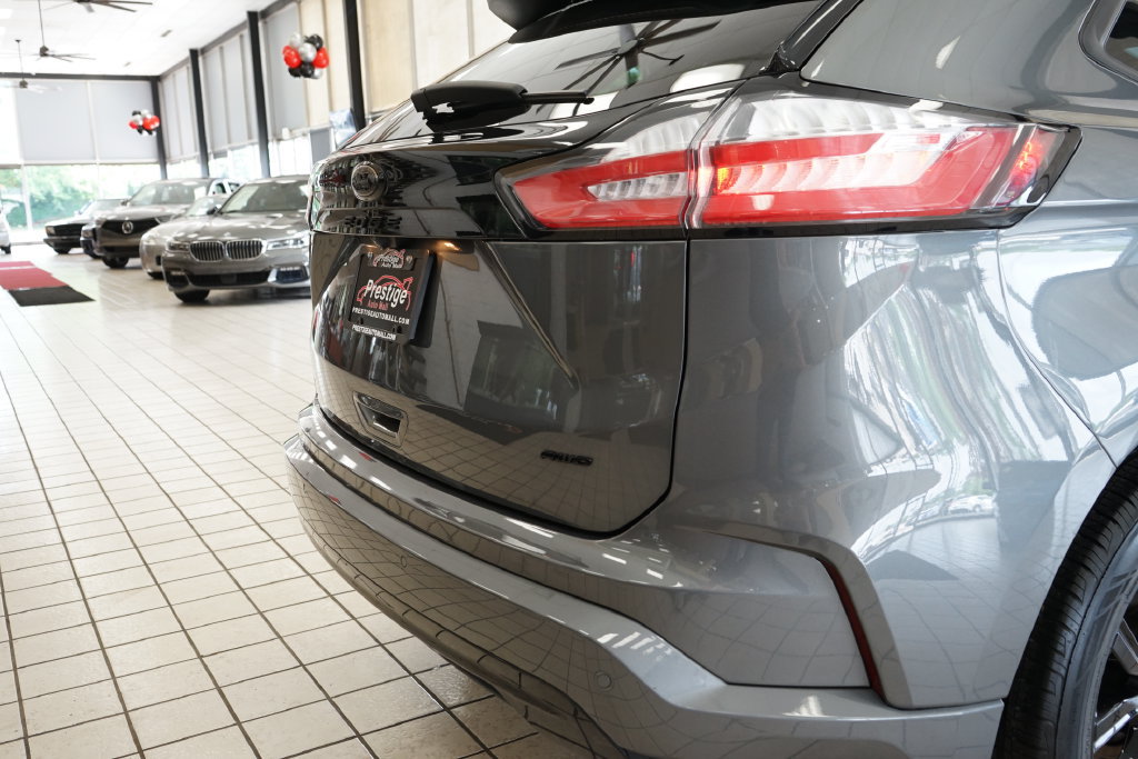 Used 2023 Ford Edge SE w/ Black Appearance Package AWD/4WD image 14