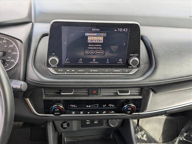 Used 2024 Nissan Rogue SV image 14
