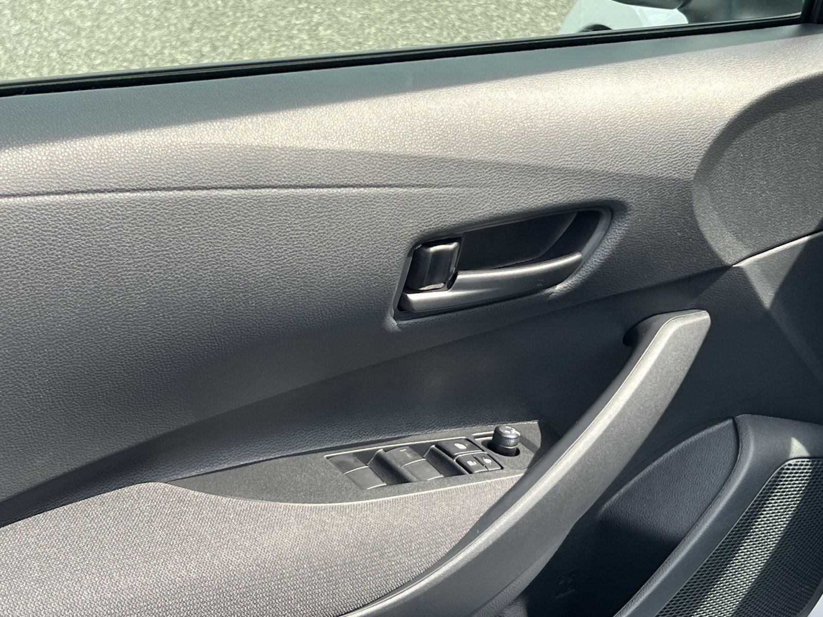 New 2026 Toyota Corolla LE FWD image 10