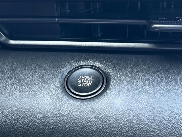 Certified 2025 Hyundai Elantra Sport w/ Cargo Package image 33