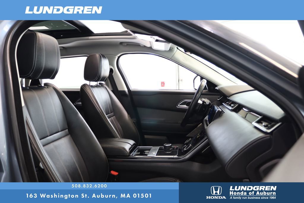 Used 2020 Land Rover Range Rover Velar S image 16