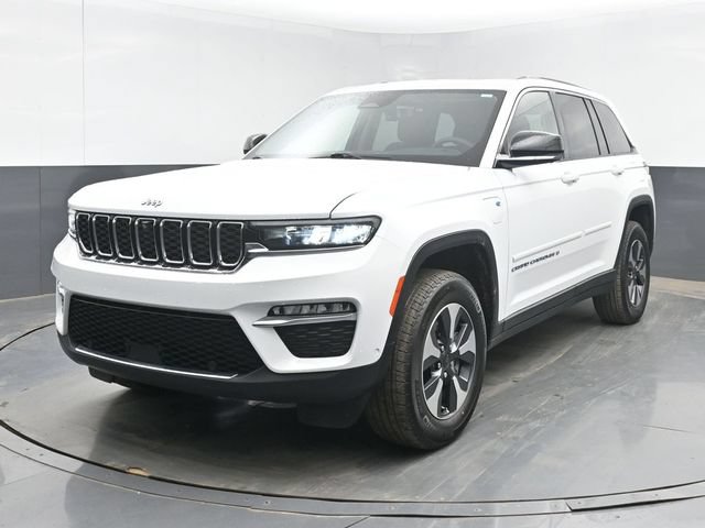 Used 2022 Jeep Grand Cherokee Limited 4xe w/ Luxury Tech Group II AWD/4WD image 5