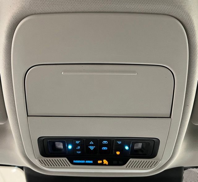 Used 2025 Ford Expedition Max Platinum AWD/4WD image 40