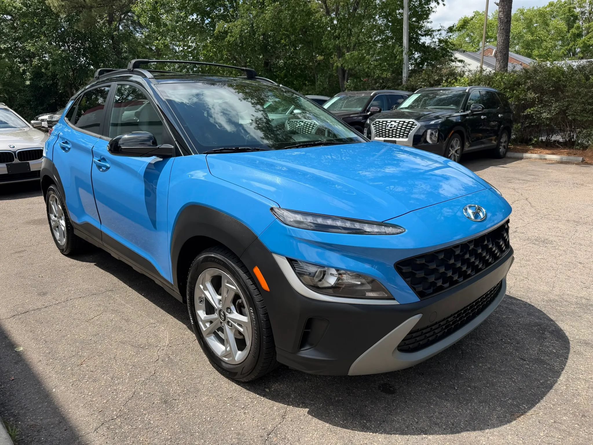 Used 2022 Hyundai Kona SEL FWD image 4