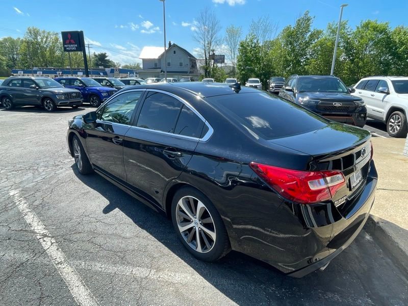 Used 2019 Subaru Legacy 2.5i Limited AWD/4WD image 3