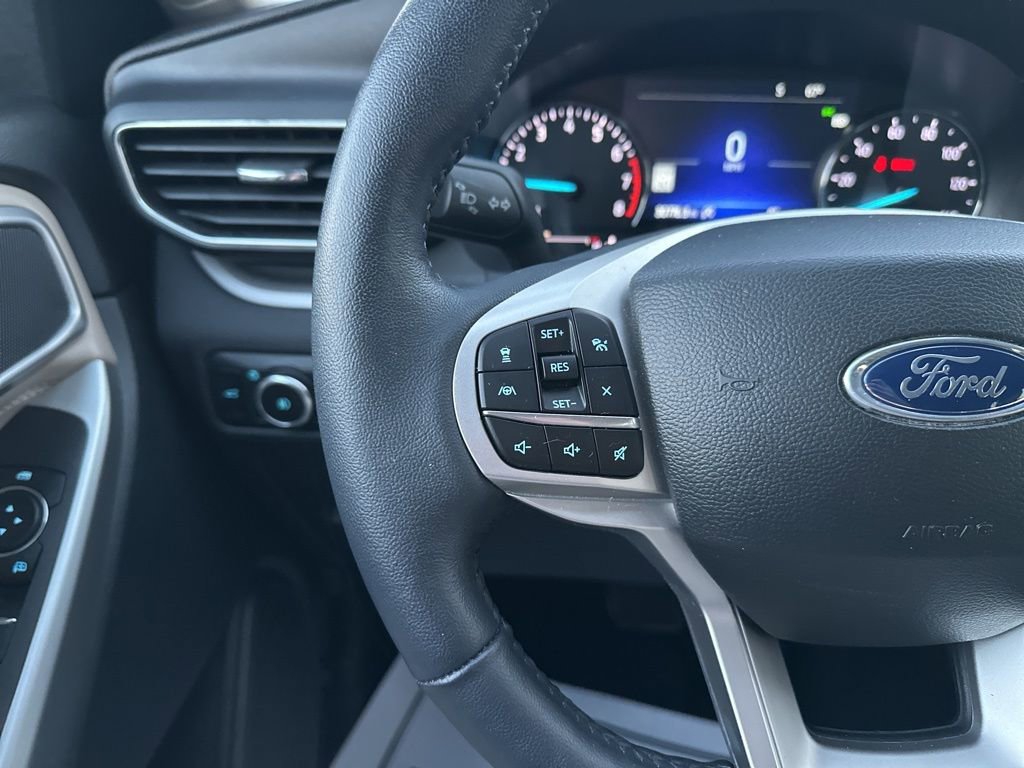 Used 2023 Ford Explorer XLT w/ Equipment Group 202A image 18