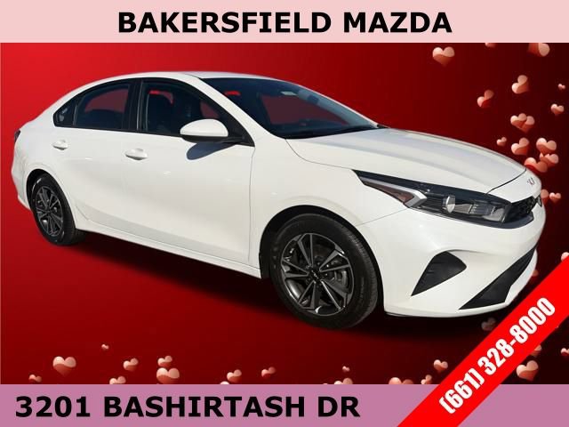 Used 2024 Kia Forte LXS image 7