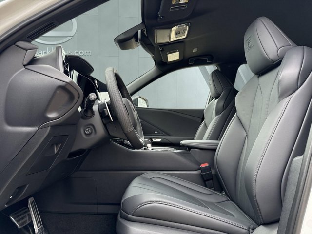 Certified 2026 Lexus TX 500h AWD w/ Technology Package image 7
