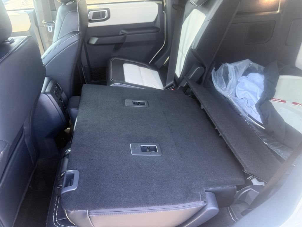 New 2026 Ford Bronco Outer Banks w/ Sasquatch Package AWD/4WD image 41