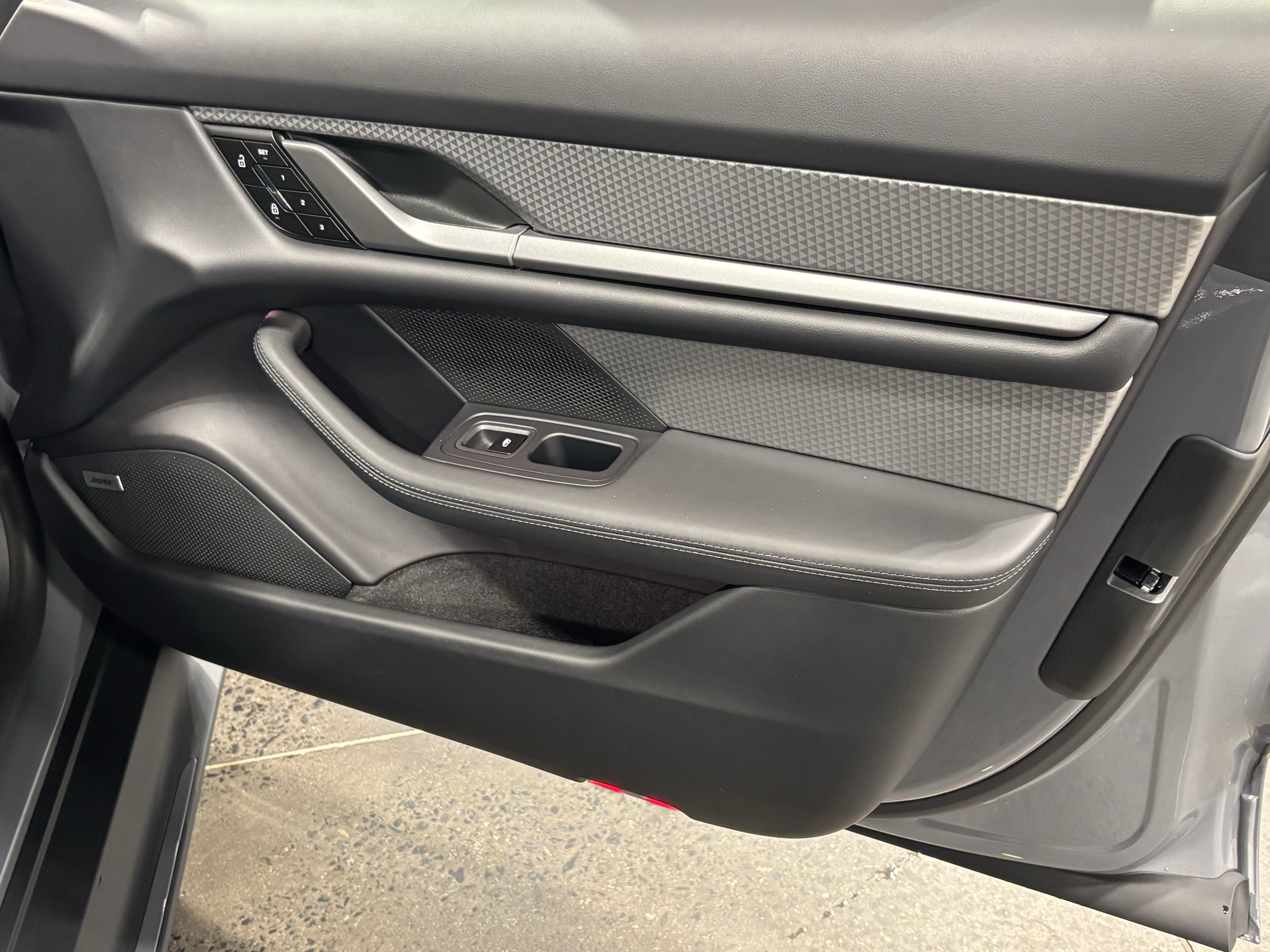 New 2026 Porsche Taycan AWD/4WD image 28