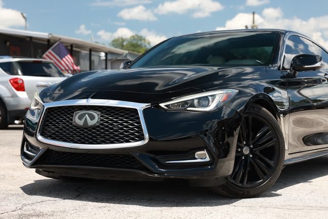 Used 2017 INFINITI Q60 3.0t w/ Premium Plus Package 3.0T RWD image 28