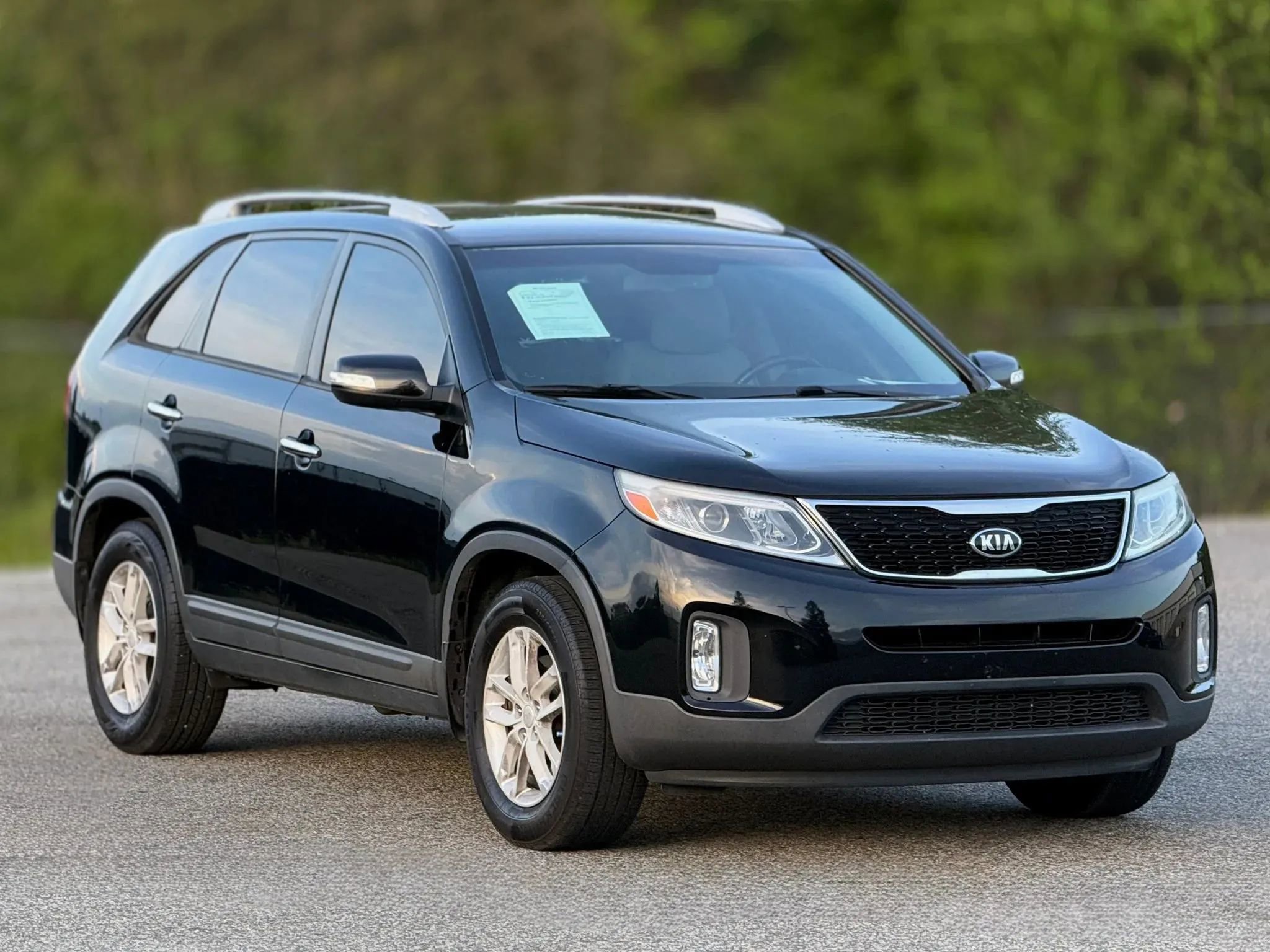 Used 2015 Kia Sorento LX image 1