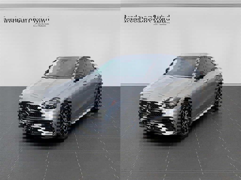 Used 2024 Mercedes-Benz C 300 4MATIC Sedan image 3