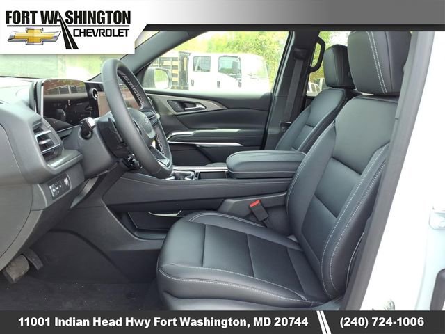New 2026 Chevrolet Traverse LT w/ Midnight/Sport Edition FWD image 8