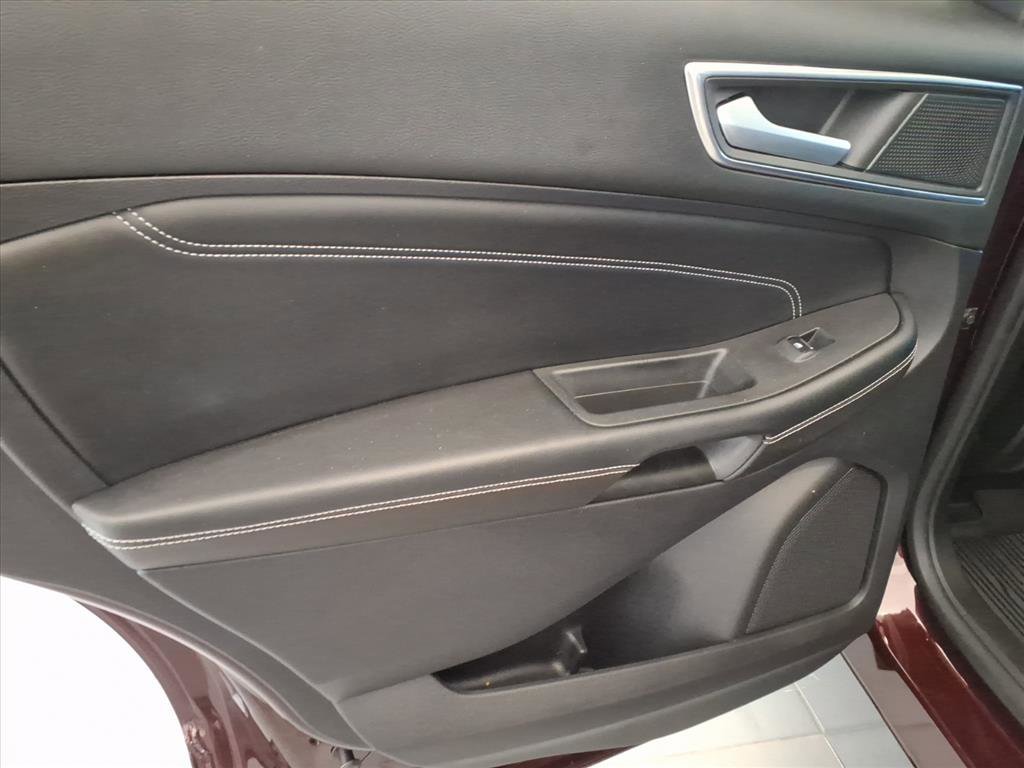 Used 2022 Ford Edge Titanium w/ Equipment Group 301A image 15