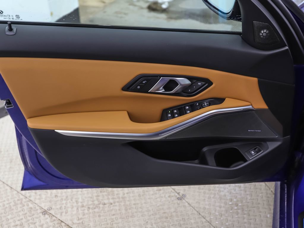 New 2026 BMW 330i xDrive Sedan w/ M Sport Package image 9