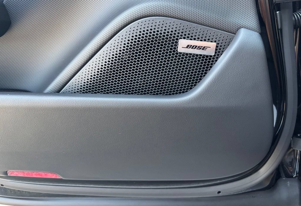 New 2026 Porsche Taycan 4S AWD/4WD image 31