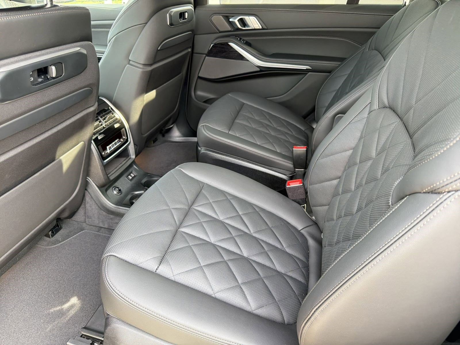 New 2027 BMW X7 xDrive40i AWD/4WD image 26
