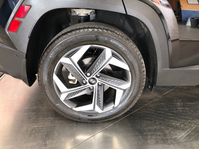 Used 2023 Hyundai Tucson Limited image 10