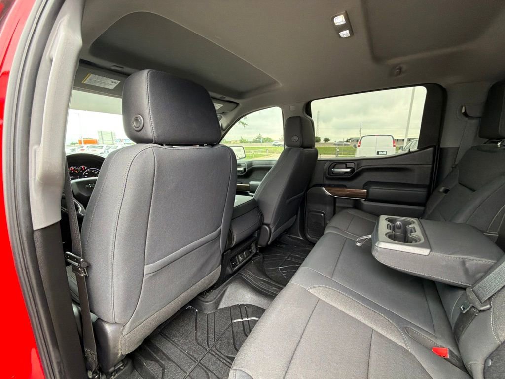 Used 2019 Chevrolet Silverado 1500 LT Trail Boss w/ Convenience Package AWD/4WD image 17