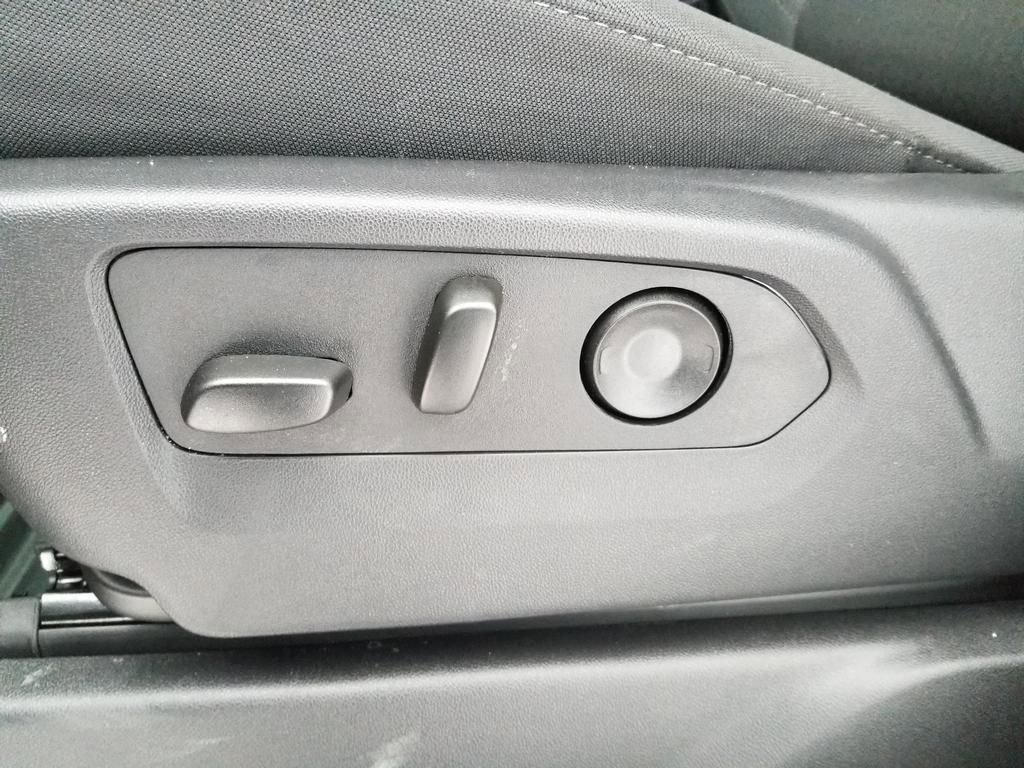 New 2026 Chevrolet Silverado 3500 LT w/ All Star Edition image 17