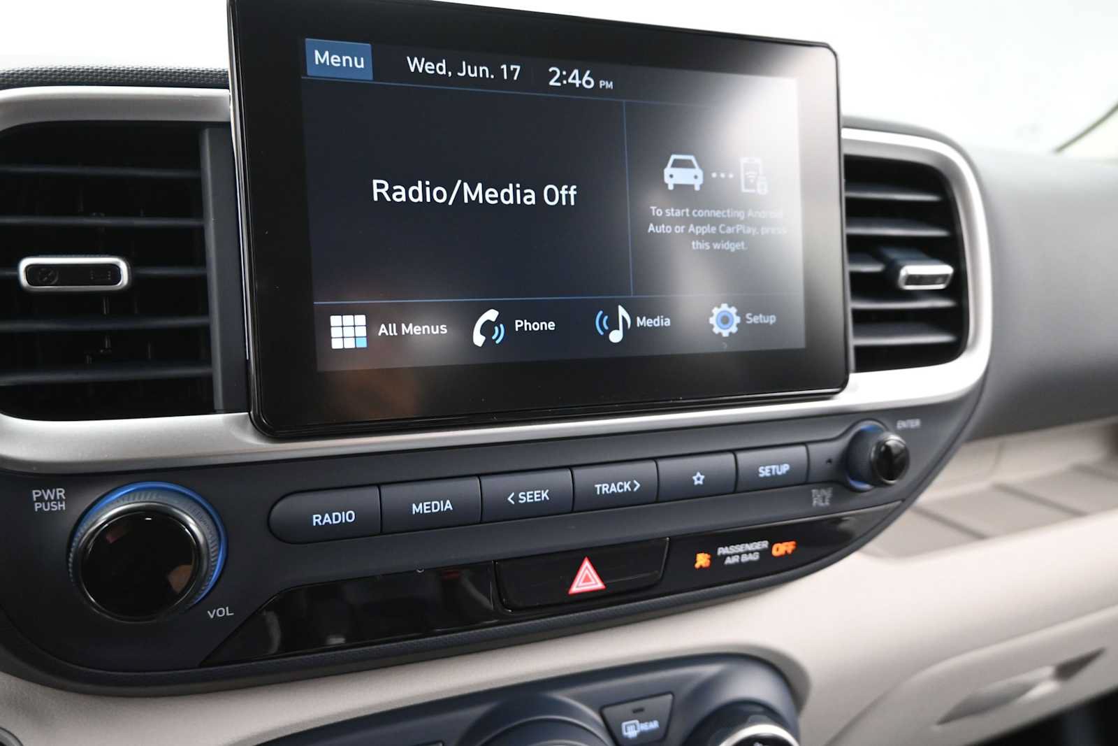 New 2026 Hyundai Venue SEL FWD image 18