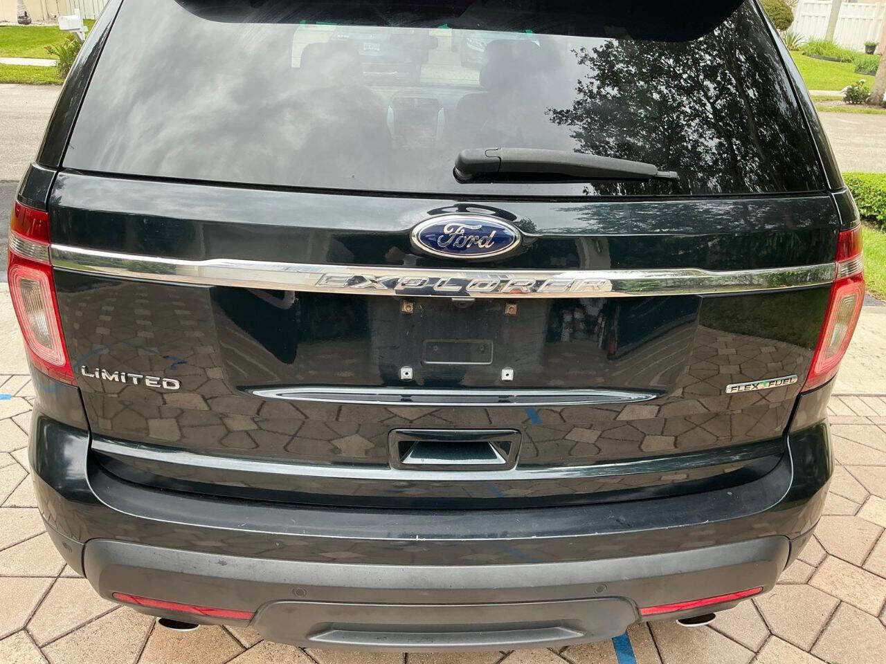 Used 2014 Ford Explorer Limited w/ Equipment Group 301A image 25