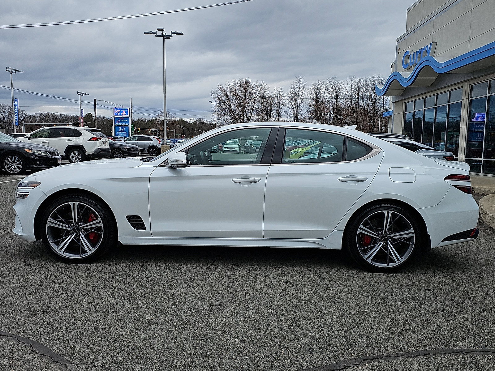 Used 2025 Genesis G70 3.3T Advanced image 7