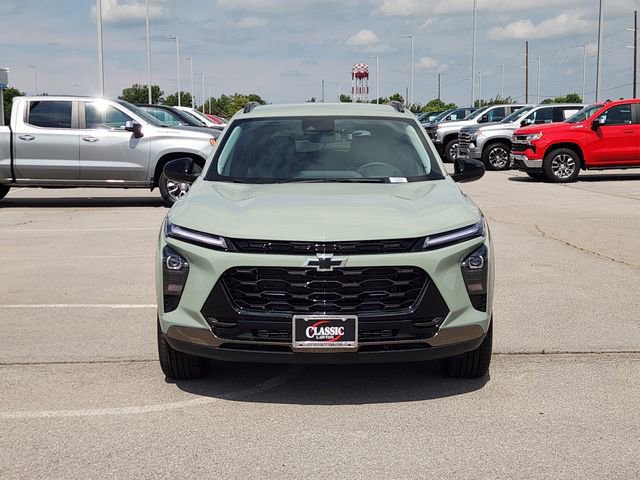 New 2026 Chevrolet Trax ACTIV w/ Driver Confidence Package FWD image 2