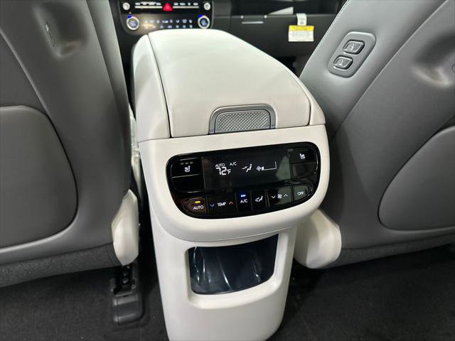 New 2026 Hyundai Ioniq 9 SEL image 23