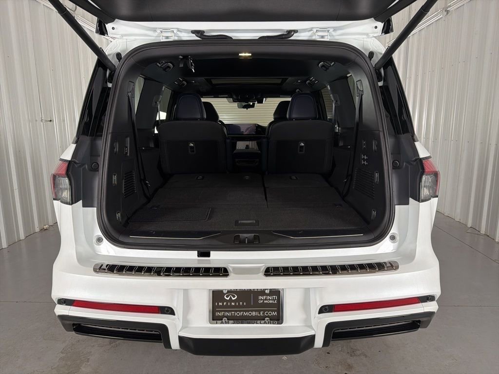 New 2026 INFINITI QX80 4WD image 32