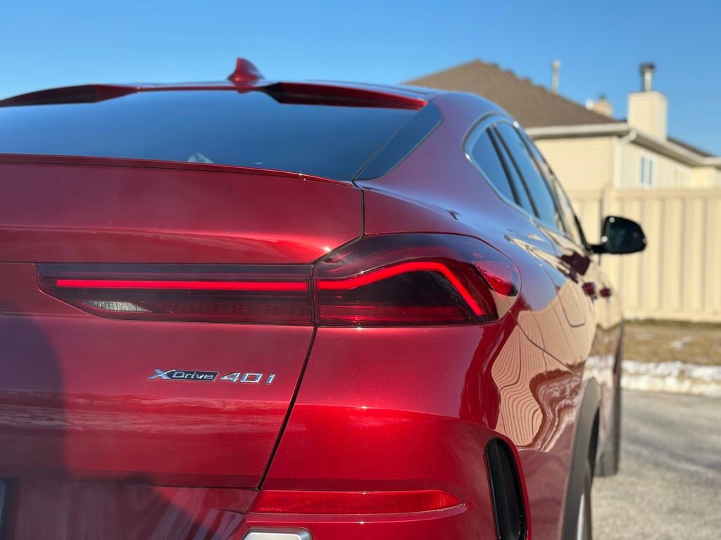 Used 2023 BMW X6 xDrive40i w/ Premium Package image 12