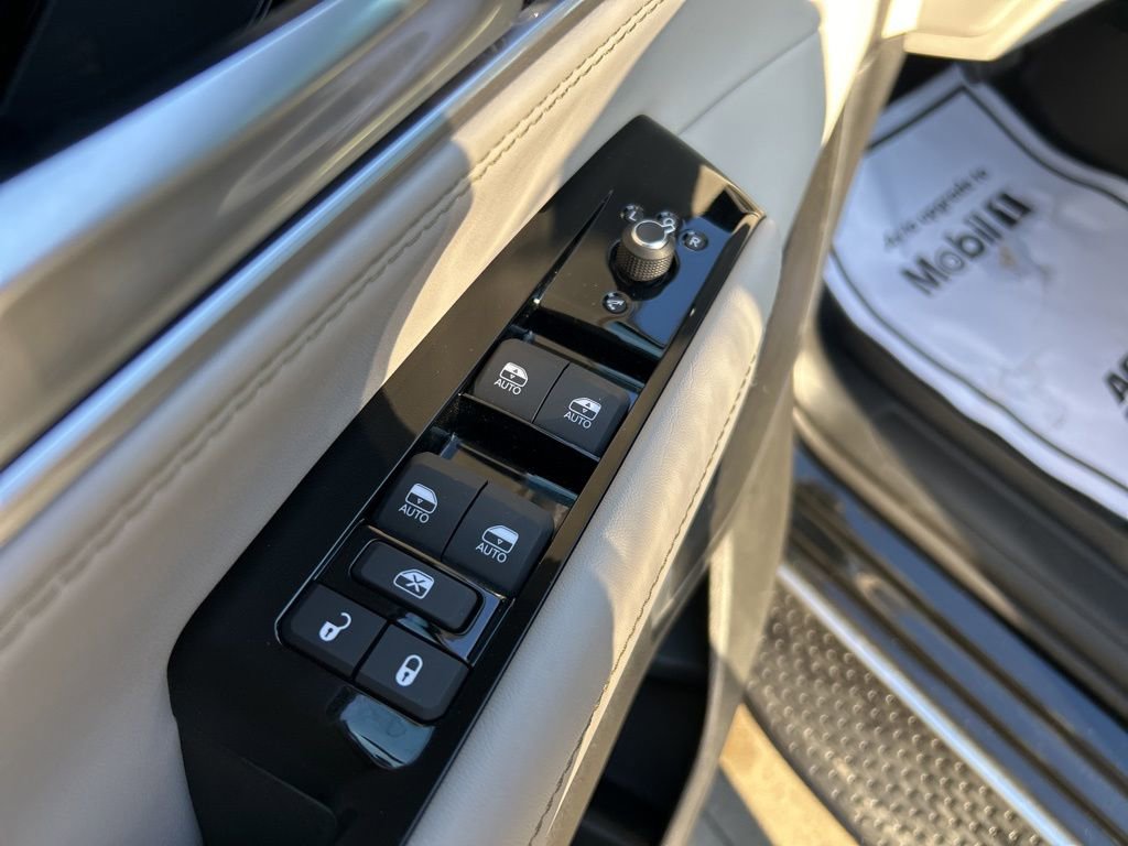 New 2025 Jeep Wagoneer Series II w/ Convenience Group I image 25