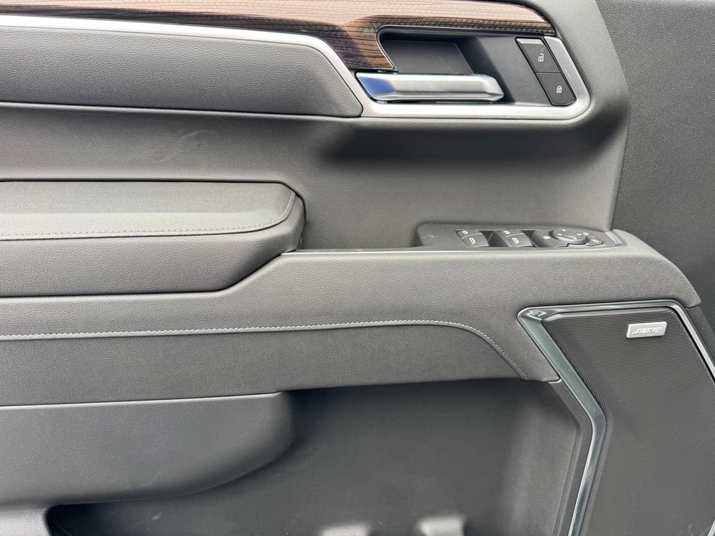 New 2026 Chevrolet Silverado 1500 RST w/ Safety Package AWD/4WD image 18