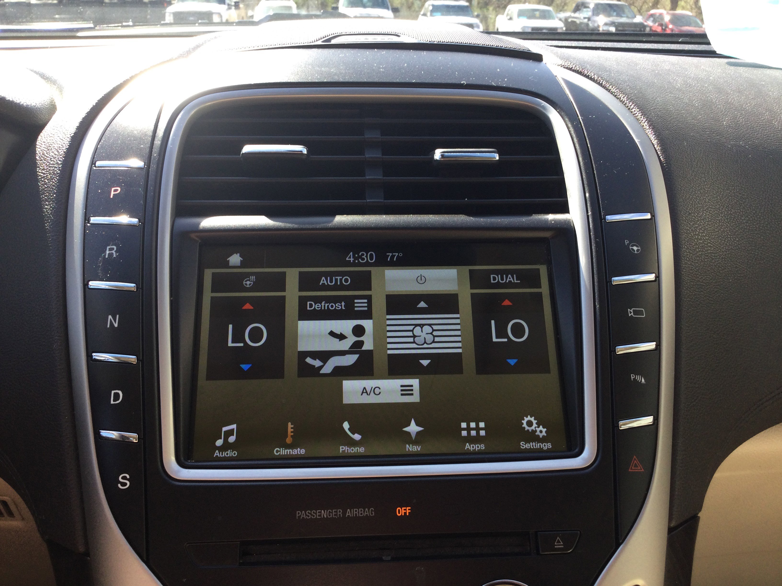 Used 2016 Lincoln MKX Reserve w/ Technology Package image 13