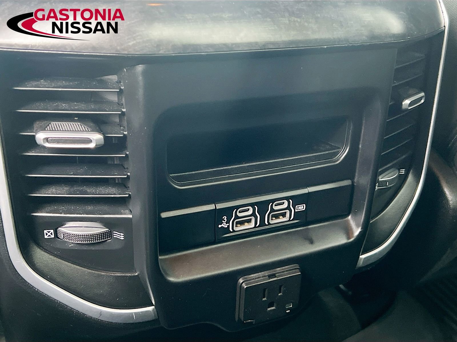 Used 2020 RAM 1500 Big Horn image 34