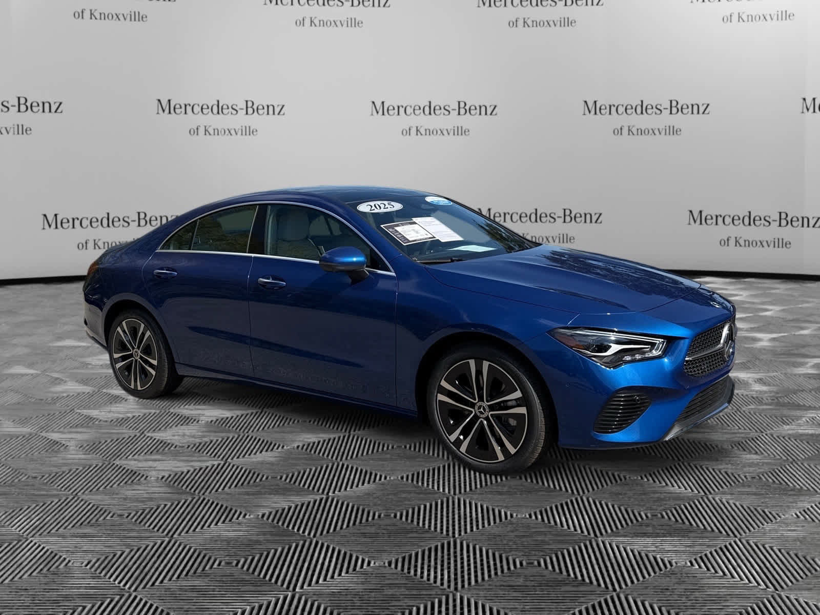 Used 2025 Mercedes-Benz CLA 250 4MATIC image 7