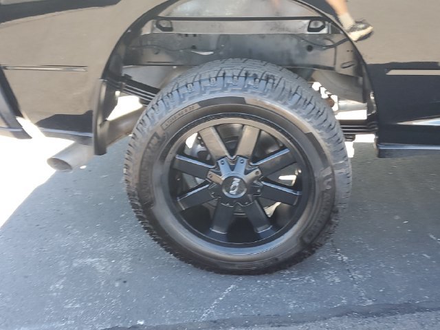 Used 2023 RAM 3500 Laramie AWD/4WD image 5